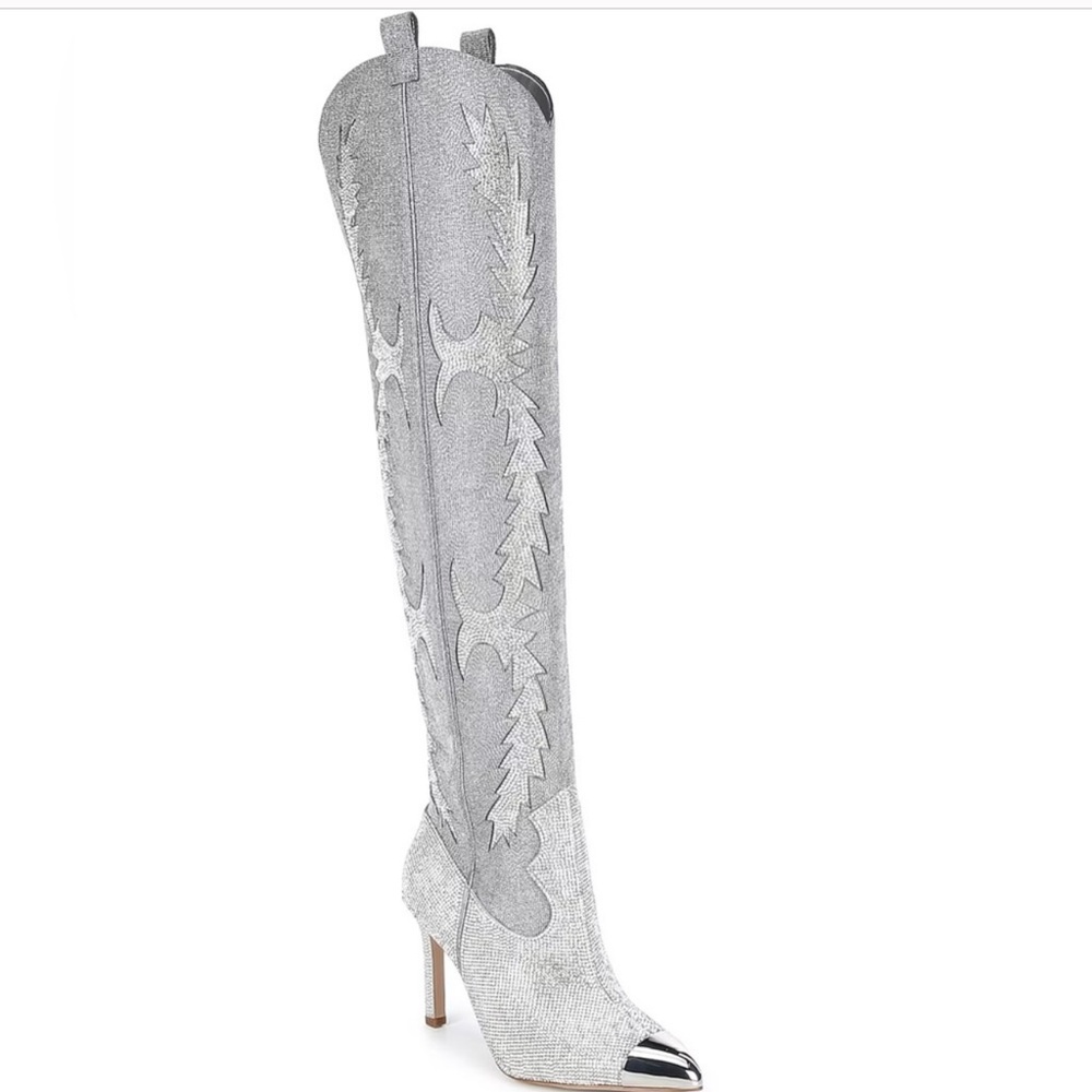 Gianni Bini KatyannaTwo Knee High booth